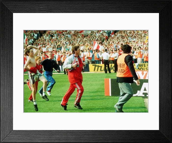 Framed Print : Liverpool 3 Versus Everton 2 FA Cup Final 1989 Kenny Dalglish Framed Print : Liverpool 3 Versus Everton 2 FA Cup Final 1989 Kenny Dalglish
