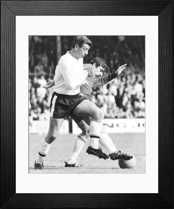 Framed Print : Johnny Haynes who lost his dominating role in Fulham Framed Print : Johnny Haynes who lost his dominating role in Fulham