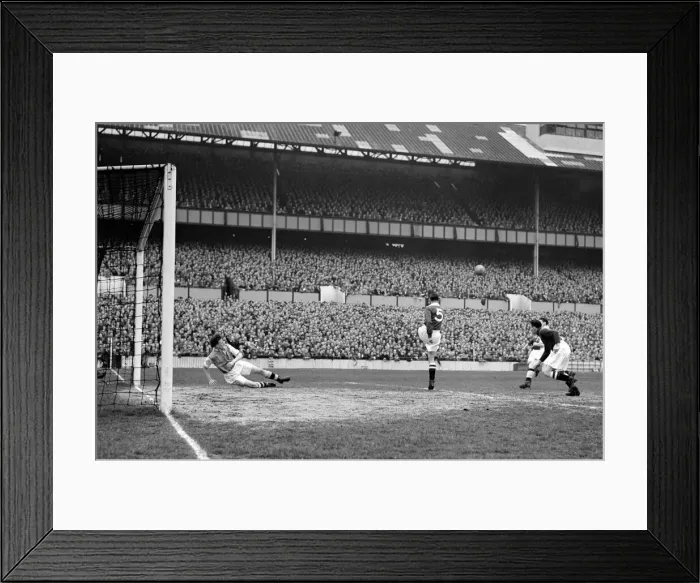 Framed Print : FA Cup Semi Final at White Hart Lane March 1950 Arsenal 2 v Chelsea 2 Chelsea Framed Print : FA Cup Semi Final at White Hart Lane March 1950 Arsenal 2 v Chelsea 2 Chelsea