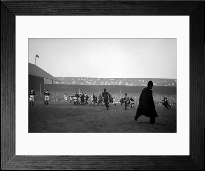 Framed Print : FA Cup Semi Final Replay at White Hart Lane March 1950 Arsenal 1 v Chelsea 0 Framed Print : FA Cup Semi Final Replay at White Hart Lane March 1950 Arsenal 1 v Chelsea 0