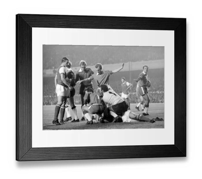Framed Print : UEFA Fairs Cup Second Leg match at Highbury Arsenal v Lazio September 1970 An