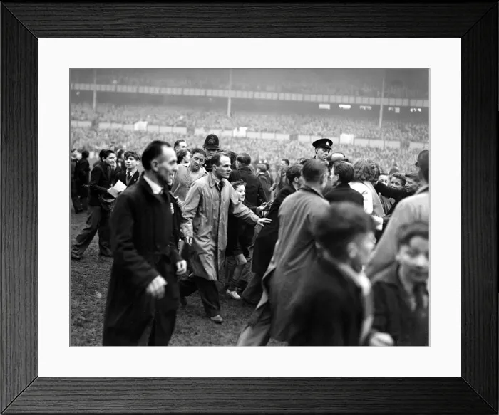 Framed Print : FA Cup Semi Final Replay at White Hart Lane March 1950 Arsenal 1 v Chelsea 0