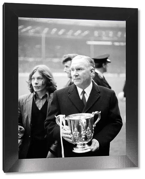 Bill Nicholson of Tottenham Hotspur - February 1971 holding the winning
