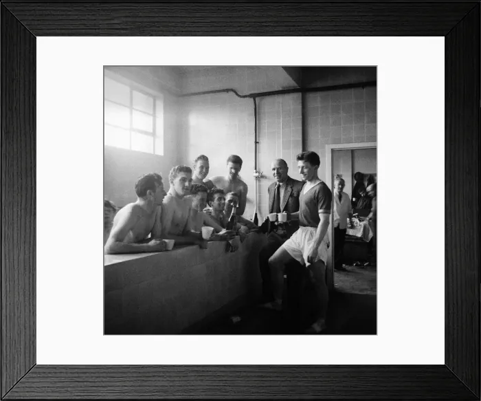 Framed Print : Matt Busby and players celebrating winning Division 1 with champagne in the bath Framed Print : Matt Busby and players celebrating winning Division 1 with champagne in the bath