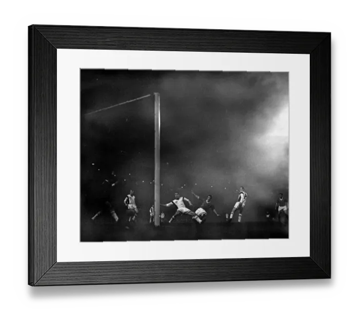 Framed Print : Manchester United v Wiener Sports Club- Dennis Viollet scores the only goal getting past Framed Print : Manchester United v Wiener Sports Club- Dennis Viollet scores the only goal getting past