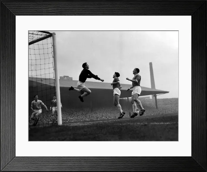 Framed Print : Manchester United versus Manchester City-United goalkeeper Harry Gregg clears Framed Print : Manchester United versus Manchester City-United goalkeeper Harry Gregg clears