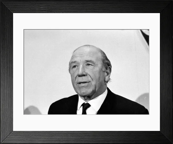 Framed Print : Sir Matt Busby, announces his resignation as Manager of Manchester United at press Framed Print : Sir Matt Busby, announces his resignation as Manager of Manchester United at press