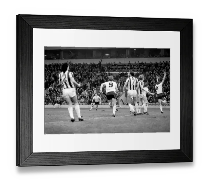 Framed Print : West Bromwich Albion 1 v. Everton 1. February 1984 MF14-08-020 Framed Print : West Bromwich Albion 1 v. Everton 1. February 1984 MF14-08-020