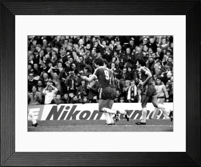 Framed Print : English League Division Two match at Stamford Bridge. Chelsea 6 v Newcastle United 0