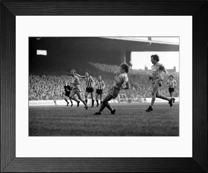 Framed Print : Manchester City v. Newcastle. February 1984 MF14-11-036 The final score was a two one Framed Print : Manchester City v. Newcastle. February 1984 MF14-11-036 The final score was a two one