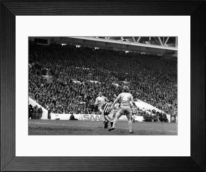 Framed Print : Manchester City v. Newcastle. February 1984 MF14-11-035 The final score was a two one Framed Print : Manchester City v. Newcastle. February 1984 MF14-11-035 The final score was a two one