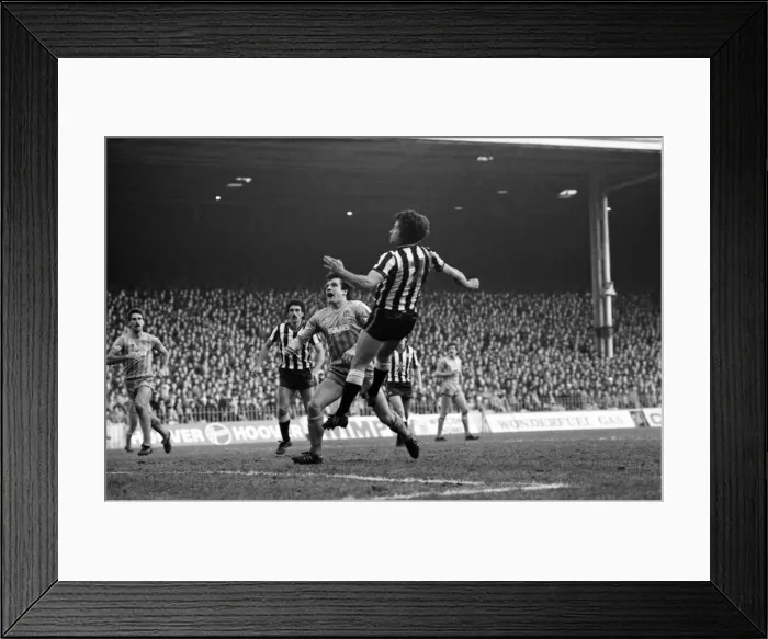 Framed Print : Manchester City v. Newcastle. February 1984 MF14-11-029 The final score was a two one Framed Print : Manchester City v. Newcastle. February 1984 MF14-11-029 The final score was a two one