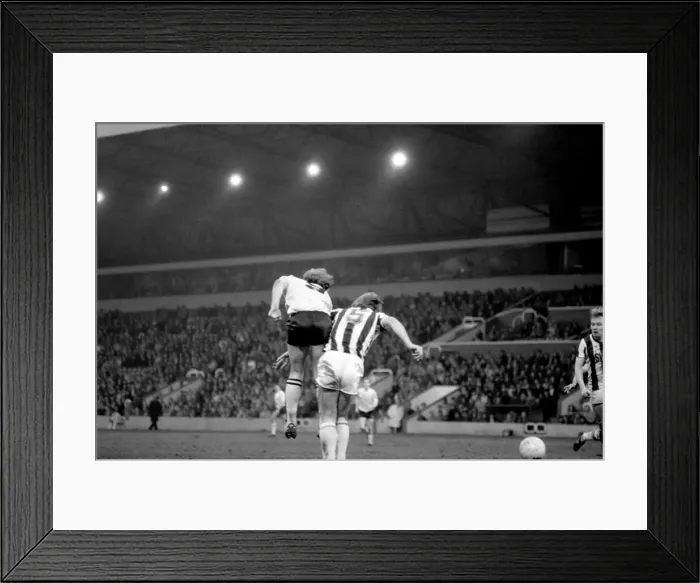 Framed Print : West Bromwich Albion 1 v. Everton 1. February 1984 MF14-08-005 Framed Print : West Bromwich Albion 1 v. Everton 1. February 1984 MF14-08-005