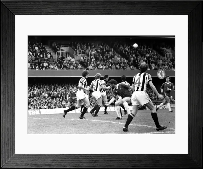 Framed Print : English League Division Two match at Stamford Bridge. Chelsea 6 v Newcastle United 0 Framed Print : English League Division Two match at Stamford Bridge. Chelsea 6 v Newcastle United 0
