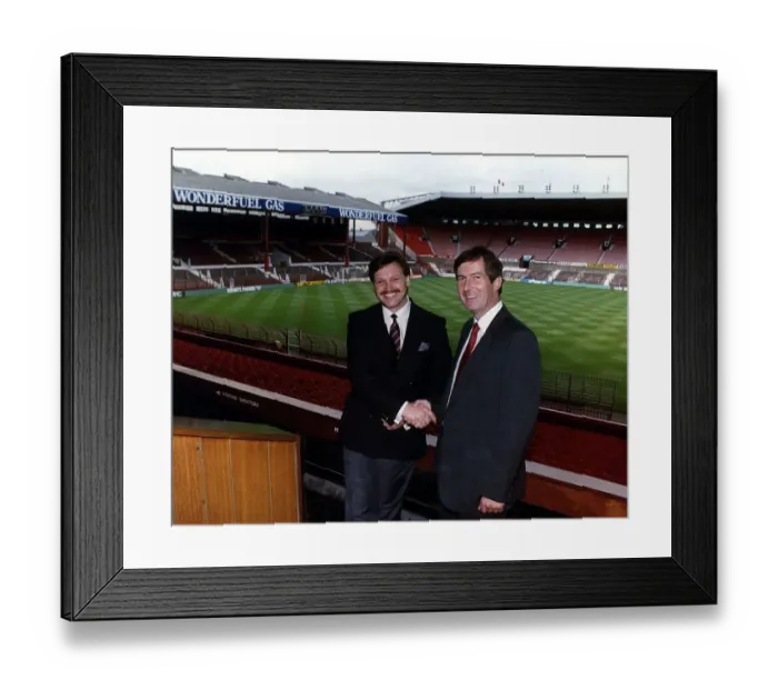 Framed Print : Michael Knighton businessman with Martin Edwards, Chief Executive of Manchester United