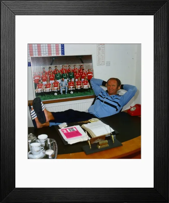 Framed Print : Ron Atkinson Manchester United football manager October 1984 Framed Print : Ron Atkinson Manchester United football manager October 1984