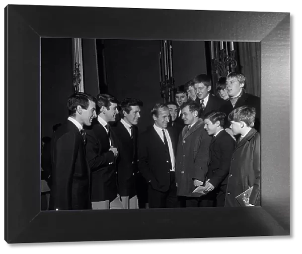 Bobby Charlton & The Bachelors meet greet fans January 1967