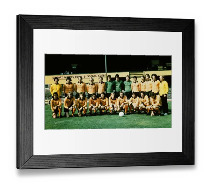 Framed Print : Wolverhampton Wanderers Wolves team group August 1975 Framed Print : Wolverhampton Wanderers Wolves team group August 1975