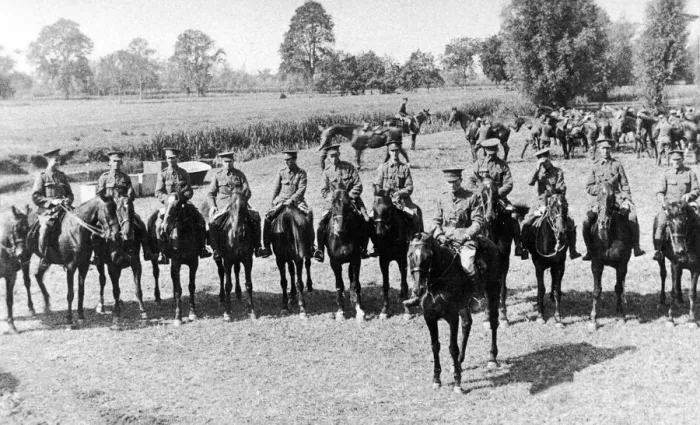 Framed Print : No 1 Squadron B Troop of the South Staffordshire Yeomanry seen here on exercise before Framed Print : No 1 Squadron B Troop of the South Staffordshire Yeomanry seen here on exercise before
