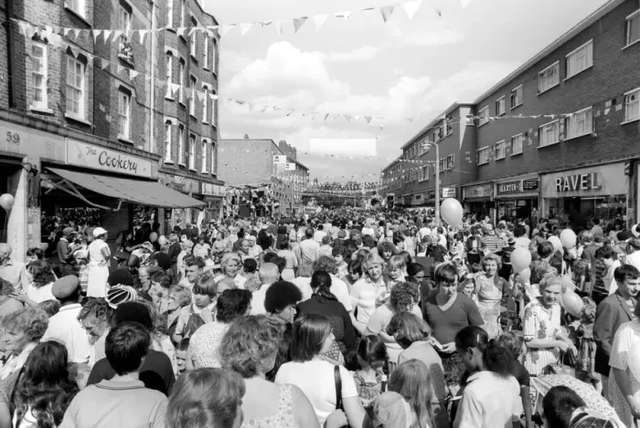 Framed Print : 100 years of East Street Market: 1000s of people turned out to celebrate a 100 years of