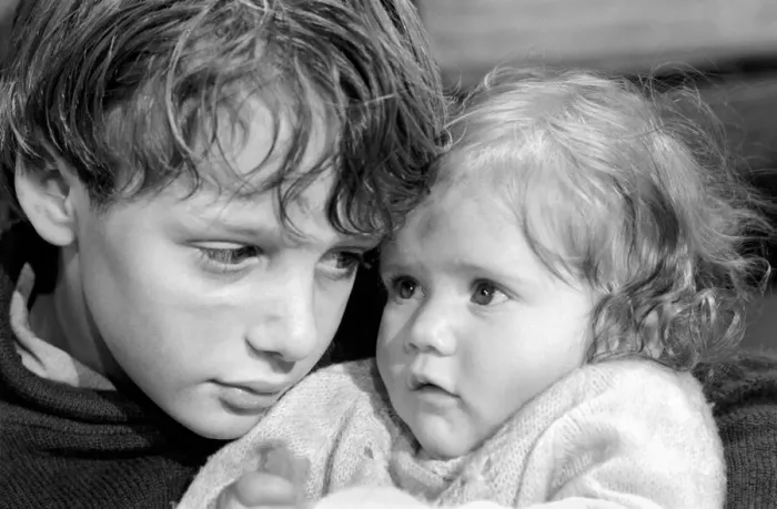 Framed Print : 12 year old Michael Reynolds and 8 month old Claire Lewis were stealing the limelight