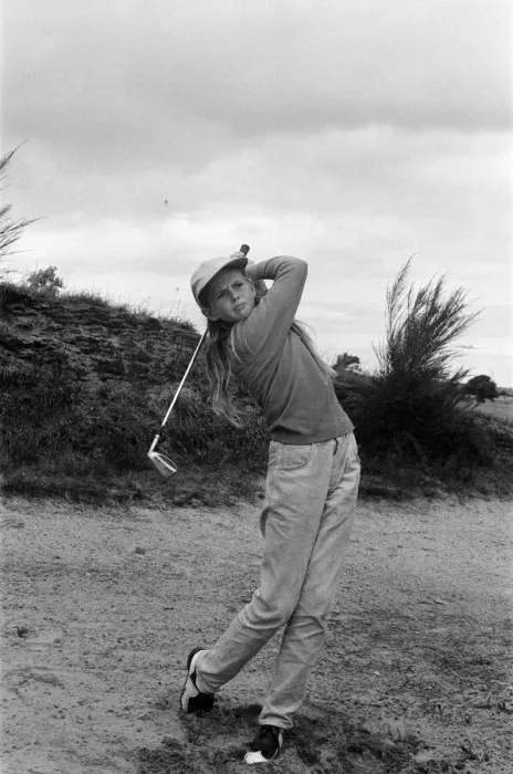 Framed Print : 13 year old Denise Hastings, the only girl in the Bootle Junior Golf Tournament