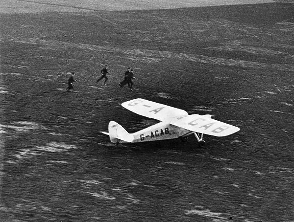 From 14e18 November 1932 Amy Johnson, CBE flew her new de Havilland DH