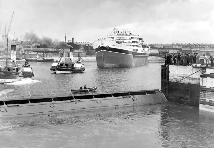 Framed Print : The 15, 000 ton tanker Merchant Knight at Sunderland in 1952 Framed Print : The 15, 000 ton tanker Merchant Knight at Sunderland in 1952