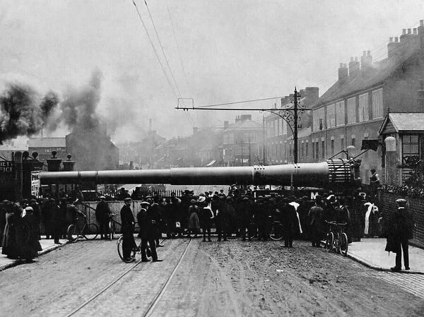 A 15 Naval gun seen leaving The Royal Ordnance Works at Stoney Stanton Road Coventry