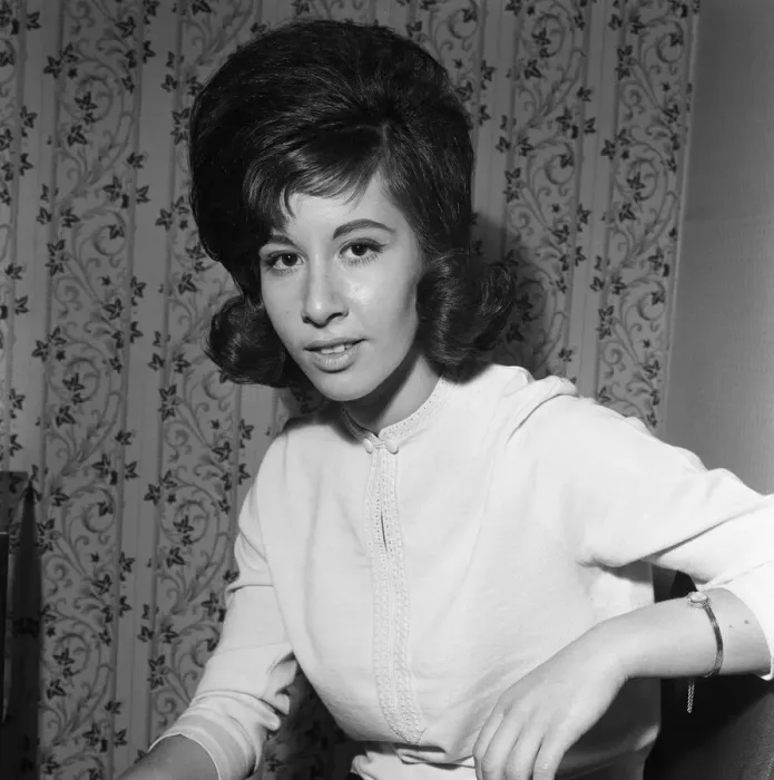 Framed Print : 17 year old pop singer Helen Shapiro. 2nd June 1964