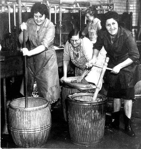 18 May 1963 Wash House: Mrs K Cross, Mrs L Conlon, and Mrs M Fisher, using washtubs