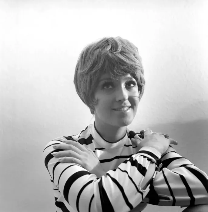 Framed Print : 18 year old Jean Galston of Rochdale, Manchester, who won the Miss International Bikini