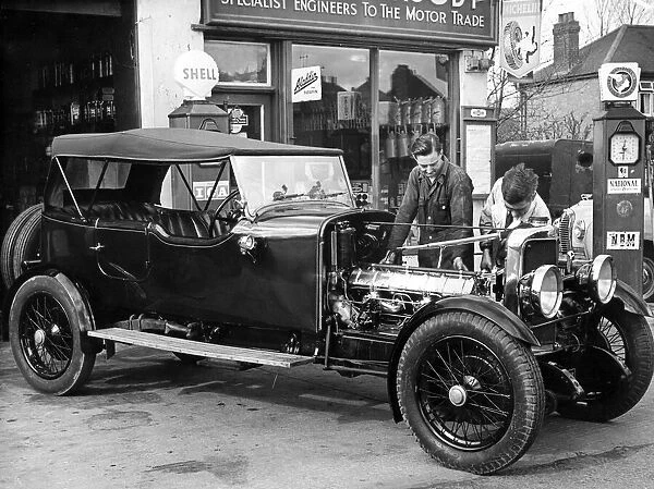 This 1927 Sunbeam 3 Ltr. Super Sports Tourer car outside the Rugby garage where it is