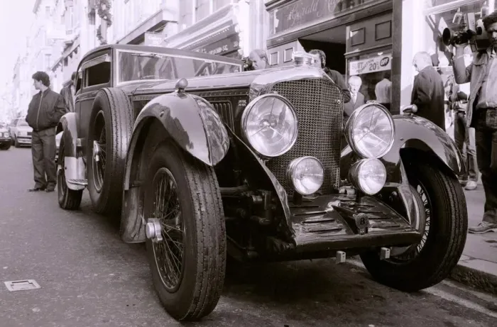 Framed Print : 1930 Bentley Silent Speed Six up for auction Sothebys 1984 November 1984 Framed Print : 1930 Bentley Silent Speed Six up for auction Sothebys 1984 November 1984