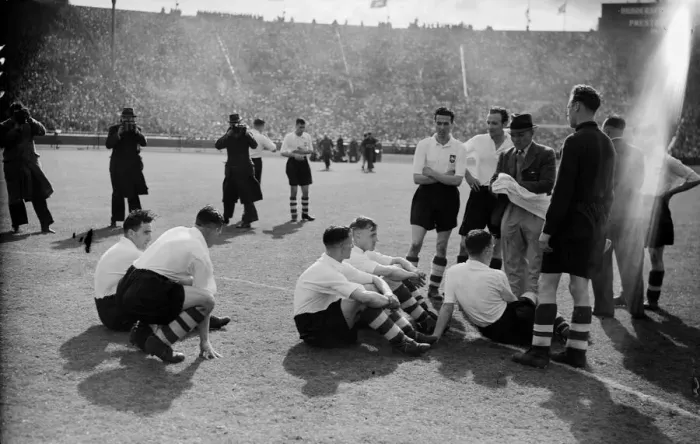 Framed Print : 1938 FA Cup Final between Hudderfield Town and Preston North End football clubs