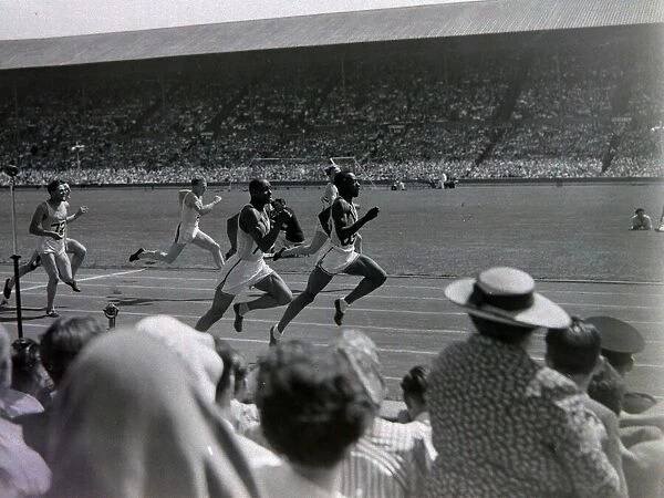 1948 Olympic Games Harrison Harrison Dillard of the USA wins the 100 metre sprint