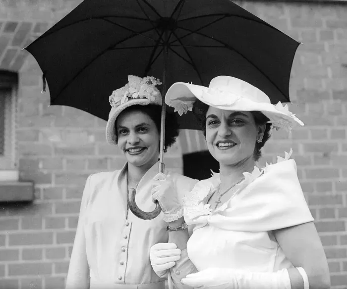 Framed Print : 1953 Clothing Ascot Fashion Mrs E Kess and Mrs Collins. june 1953