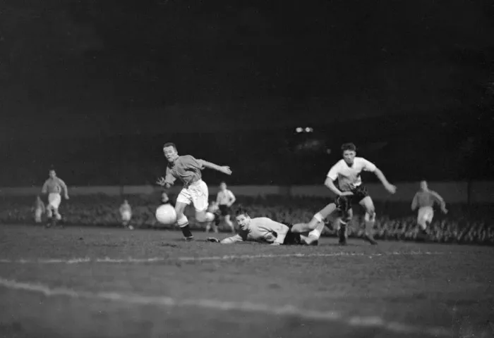 Framed Print : 1958 World Cup Qualifying match at Molineux, Wolverhampton. England 5 v Denmark 2 Framed Print : 1958 World Cup Qualifying match at Molineux, Wolverhampton. England 5 v Denmark 2