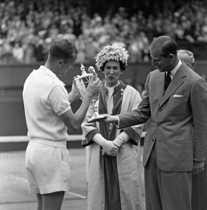 Framed Print : 1960 Wimbledon Championships - Mens singles final. Winner Neale Fraser is presented