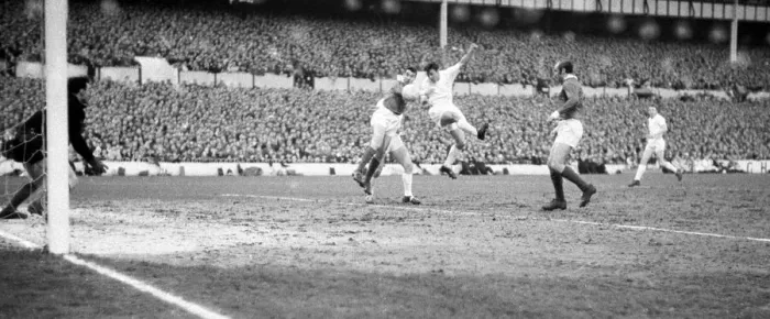 Framed Print : 1961 / 62 Season European Fairs Cup match at White Hart Lane Framed Print : 1961 / 62 Season European Fairs Cup match at White Hart Lane