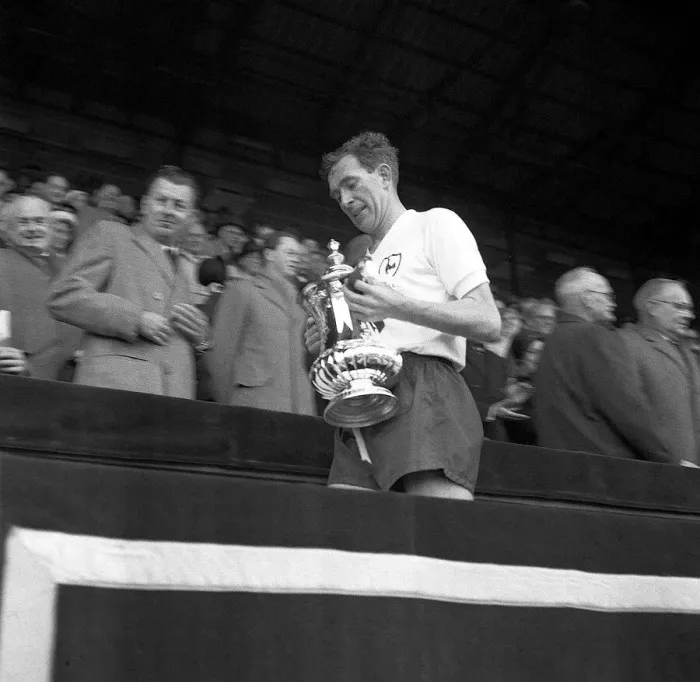 Framed Print : 1961 FA Cup Final at Wembley, May 1961. Tottenham Hotspur v Leicester City Framed Print : 1961 FA Cup Final at Wembley, May 1961. Tottenham Hotspur v Leicester City