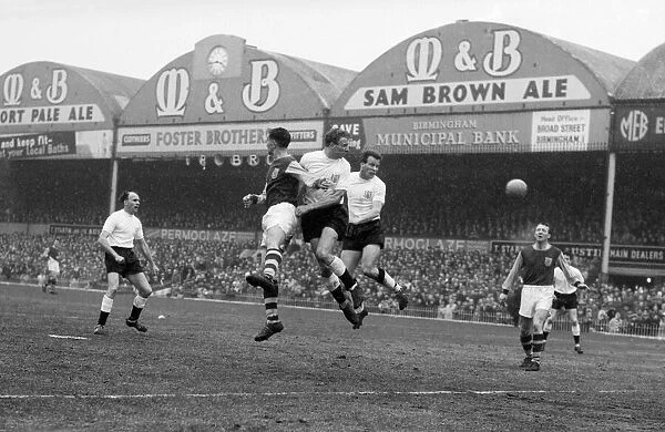1962 FA Cup Burnley 1 v. Fulham 1. Action from the game. 31st March 1962
