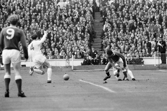 Framed Print : 1966 FA Cup Final at Wembley stadium. Everton 3 v Sheffield Wednesday 2 Framed Print : 1966 FA Cup Final at Wembley stadium. Everton 3 v Sheffield Wednesday 2