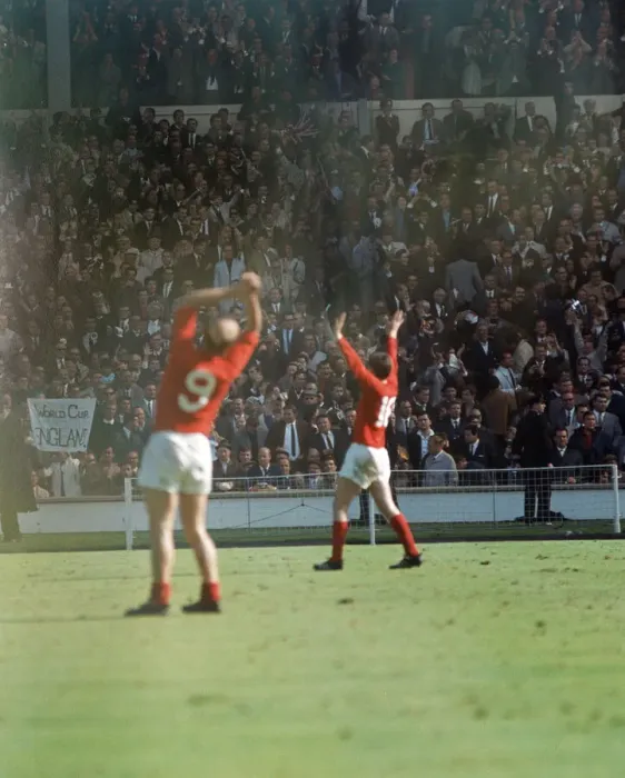 Framed Print : 1966 World Cup Final at Wembley Stadium. England 4 v West Germany 2 after extra Framed Print : 1966 World Cup Final at Wembley Stadium. England 4 v West Germany 2 after extra