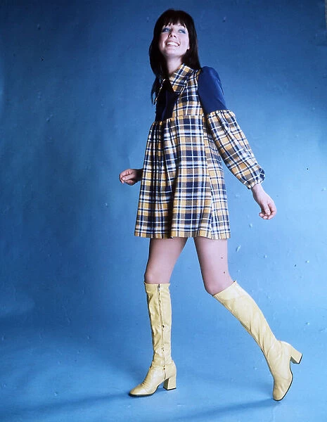 1970s fashion - short dress