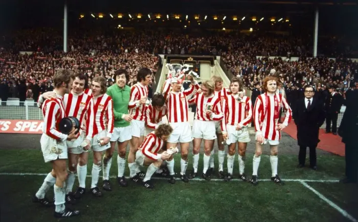 Framed Print : 1972 League Cup Final at Wembley. Stoke City 2 v Chelsea 1 Framed Print : 1972 League Cup Final at Wembley. Stoke City 2 v Chelsea 1