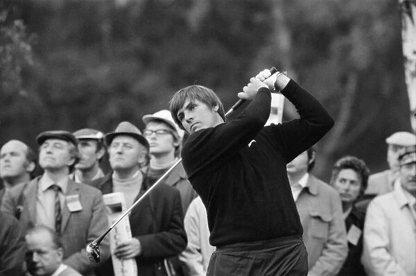 1974 Piccadilly World Match Play Championship at Wentworth, Friday 11th October 1974