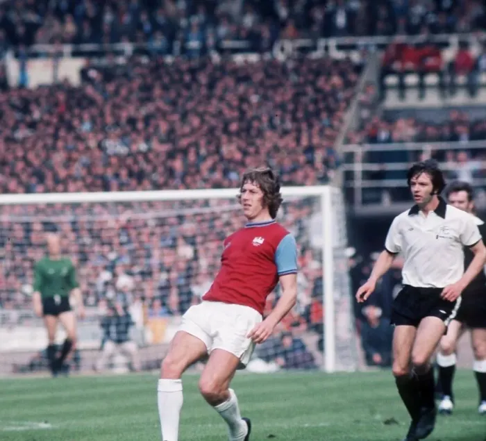 Framed Print : 1975 FA Cup Final at Wembley May 1975 West Ham United 2 v Fulham 0 Tommy Framed Print : 1975 FA Cup Final at Wembley May 1975 West Ham United 2 v Fulham 0 Tommy