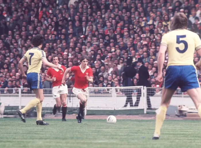 Framed Print : 1976 FA Cup Final at Wembley May 1976 Southampton 1 v Manchester United 0 Framed Print : 1976 FA Cup Final at Wembley May 1976 Southampton 1 v Manchester United 0