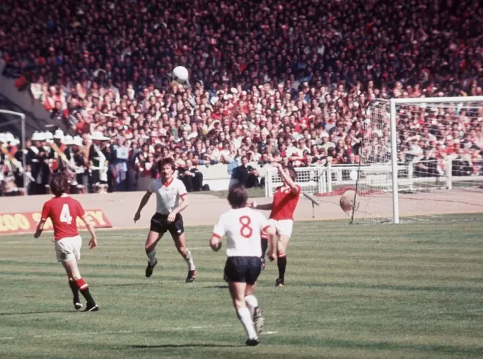 Framed Print : 1977 FA Cup Final at Wembley May 1977 Manchester United 2 v Liverpool 1